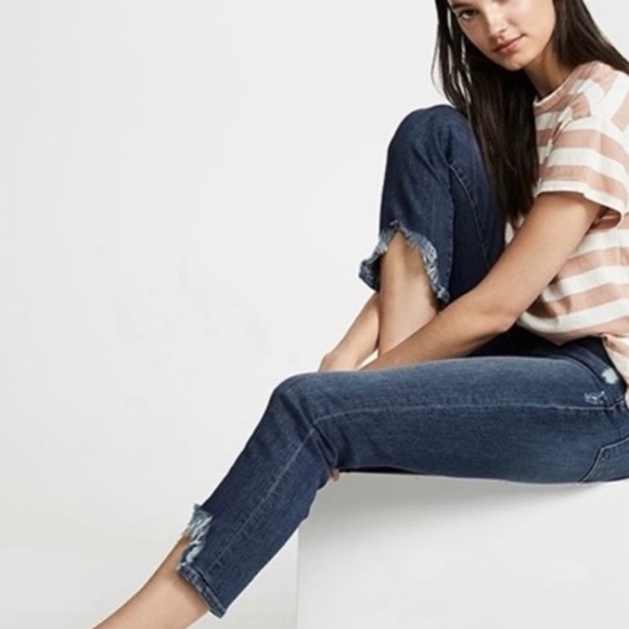 FRAME Denim Le High Straight Distressed Rue Chewed Hem Jeans - Picture 2 of 12